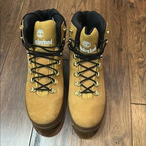 Timberland Tan and Black Boots Durable Nubuck Leather